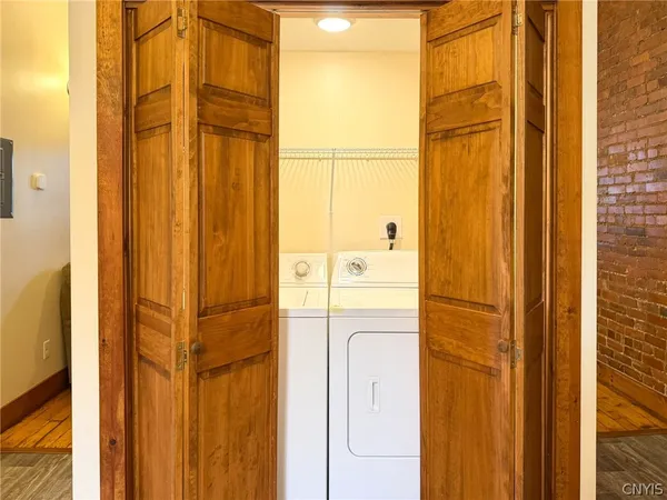 $1,700 | 1017 White Place, Utica, NY 13501