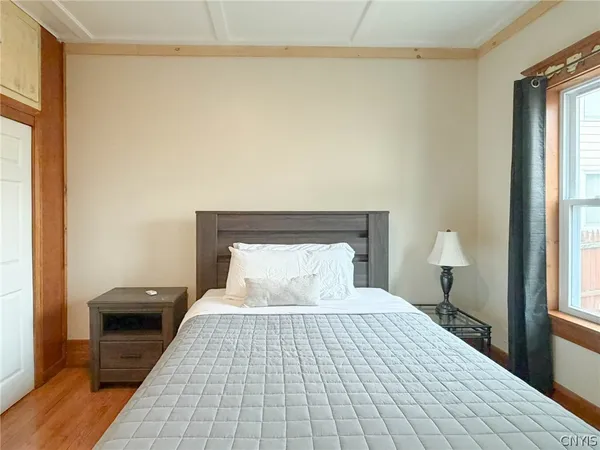 $1,700 | 1017 White Place, Utica, NY 13501