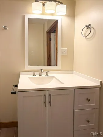 $1,700 | 1017 White Place, Utica, NY 13501