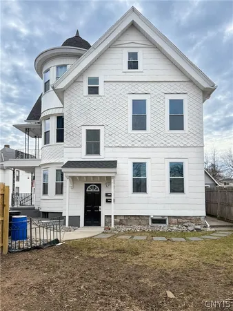 $1,700 | 1017 White Place, Utica, NY 13501
