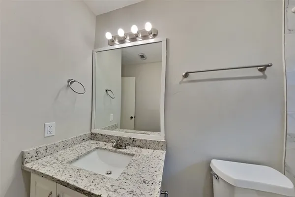 $2,175 | 4935 Pecan Grove Drive, Pearland, TX 77584