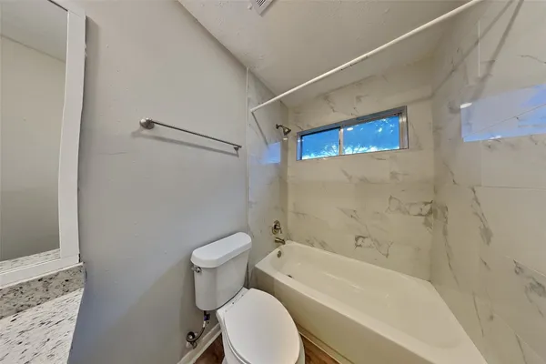 $2,175 | 4935 Pecan Grove Drive, Pearland, TX 77584