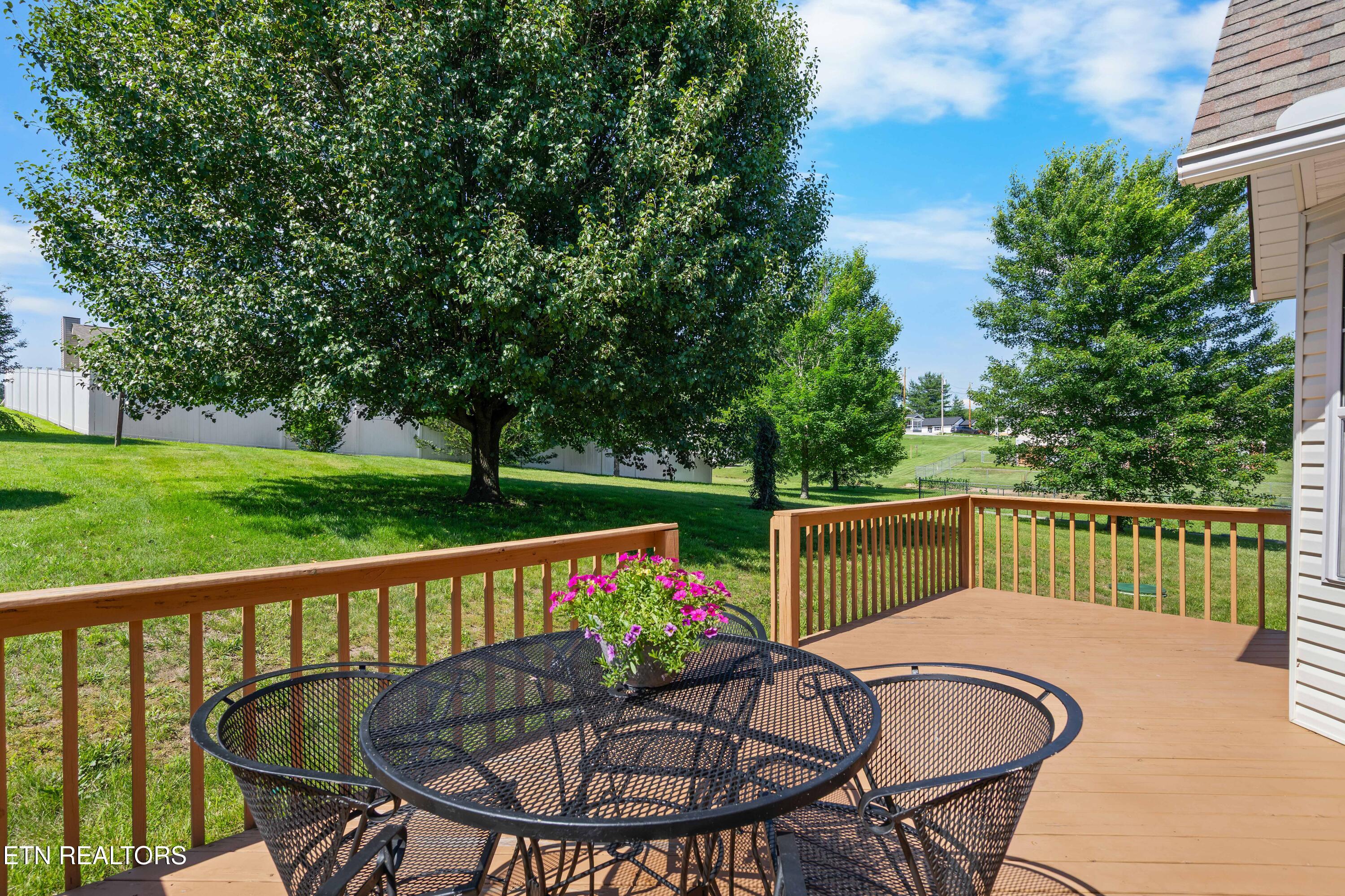 1354 Towe String Road Jacksboro, TN 37757 - Photo 25 of 37 030A2826