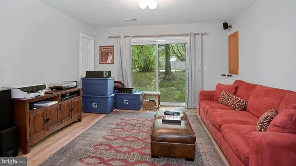 $3,400 | 12062 Edgemere Circle, Reston, VA 20190