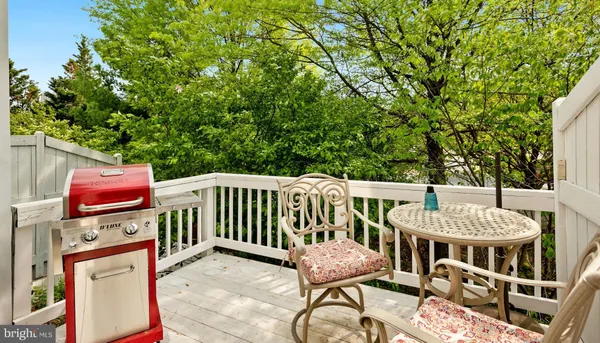 $3,400 | 12062 Edgemere Circle, Reston, VA 20190