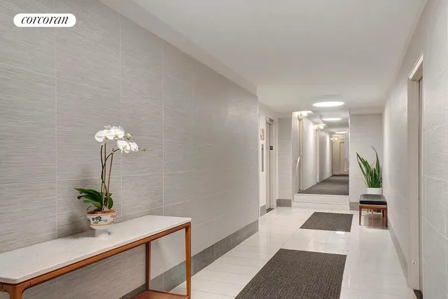 $399,900 | 60 Remsen Street, Unit 3G | Brooklyn Heights