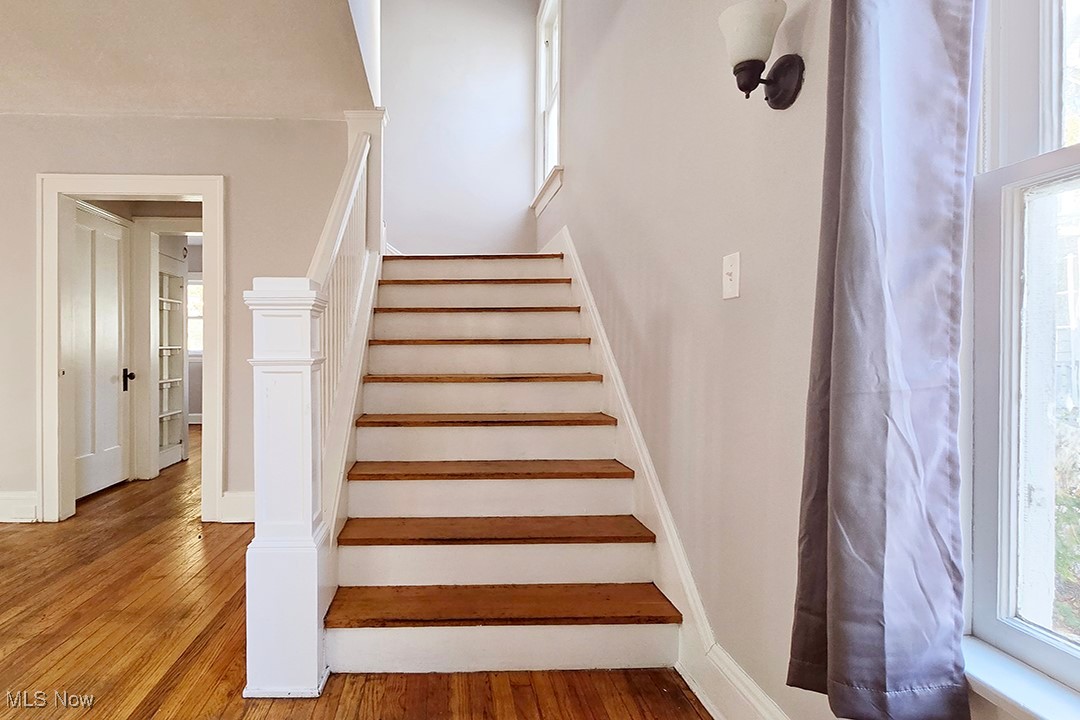 3249 Altamont Road Cleveland, OH 44118 - Photo 8 of 17 Gallery Image 8