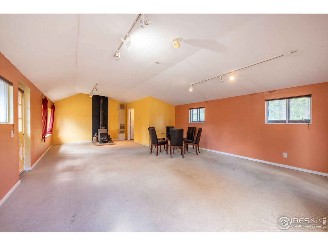 114 Signal Rock Road Golden, CO 80403 - Photo 28 of 35 Gallery Image 28