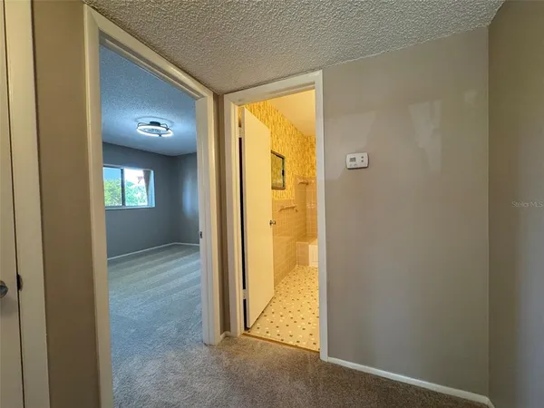 $1,700 | 2402 Ecuadorian Way, Unit 40, Clearwater, FL 33763