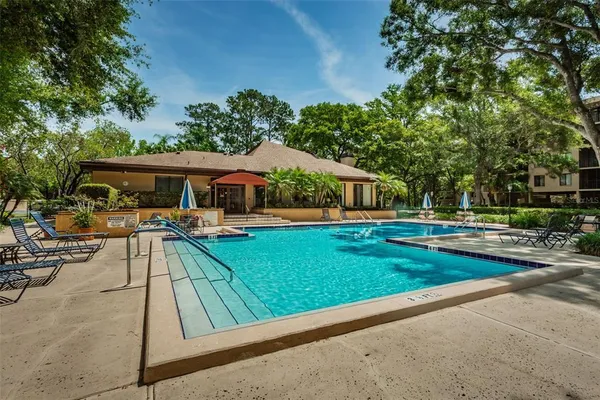 $1,700 | 2402 Ecuadorian Way, Unit 40, Clearwater, FL 33763