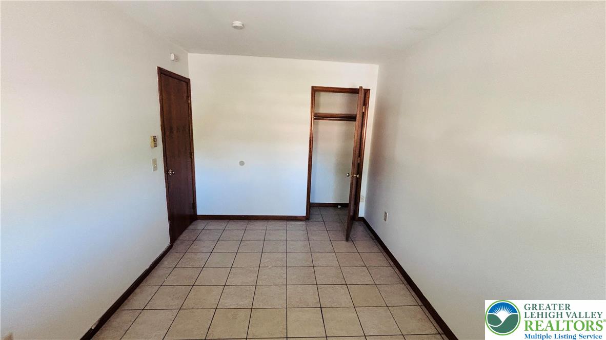 2027 Willow Park Road, Unit 2 Bethlehem, PA 18020 - Photo 10 of 16