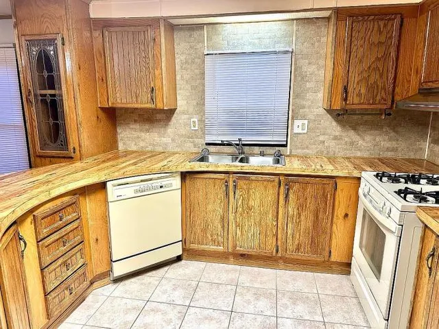 $85,000 | 10 Meadow Run Place, Harrisburg, PA 17112