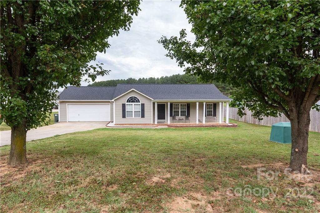 2211 Triplett Road Mooresville, NC 28115 - Photo 1 of 38 Gallery Image 1