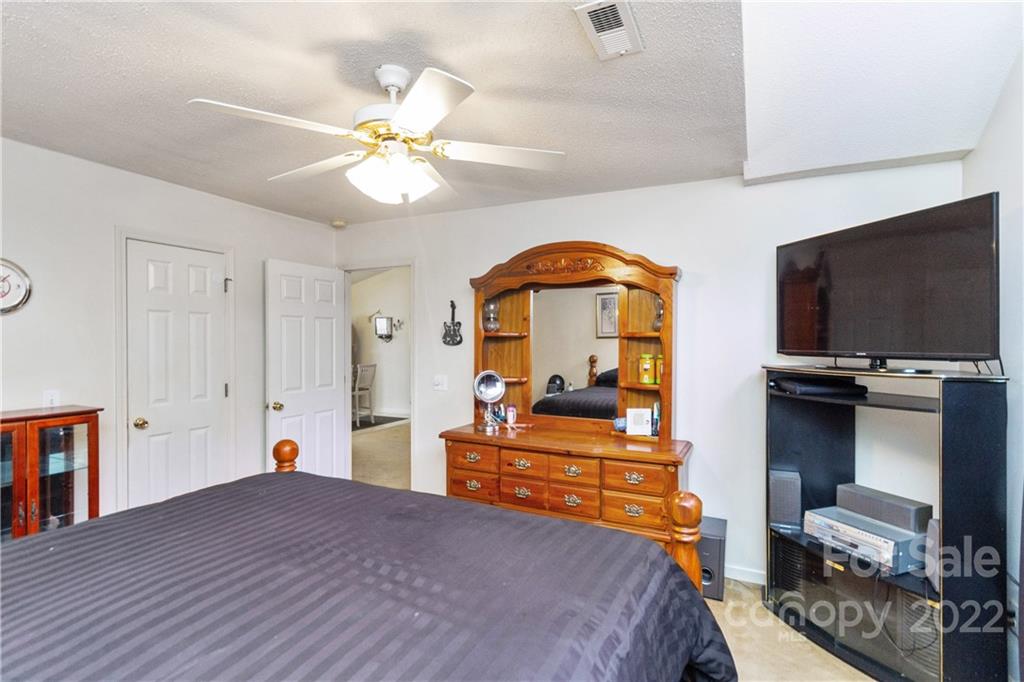 2211 Triplett Road Mooresville, NC 28115 - Photo 20 of 38 Gallery Image 20