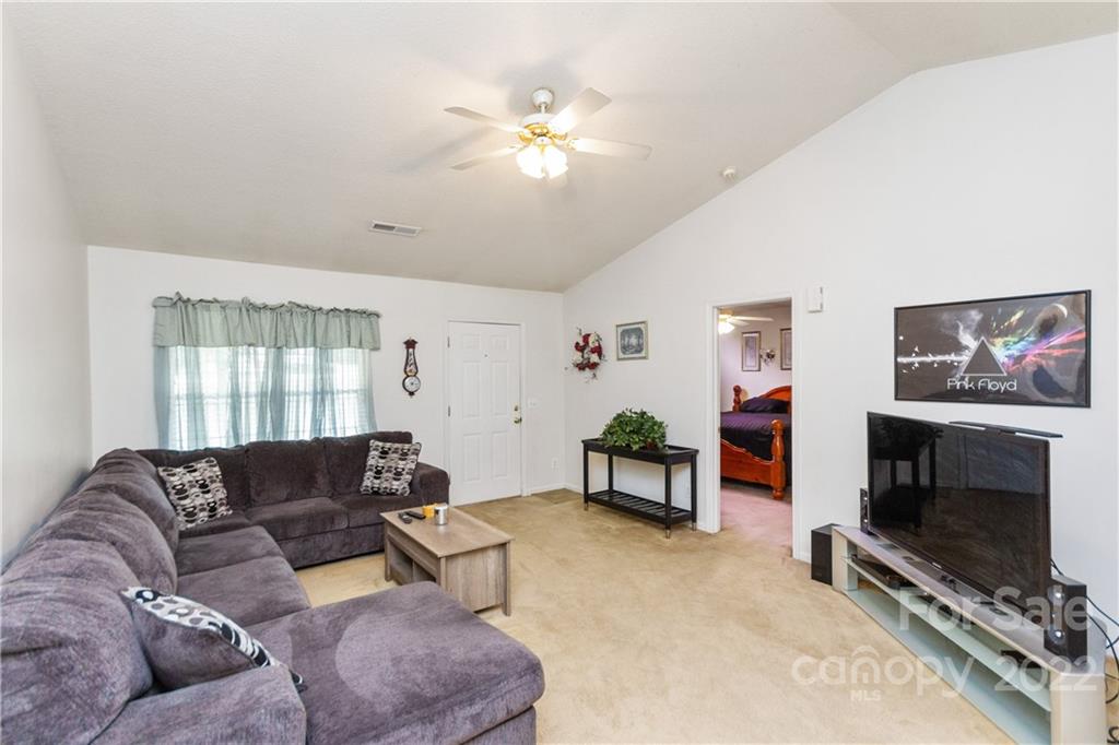 2211 Triplett Road Mooresville, NC 28115 - Photo 5 of 38 Gallery Image 5