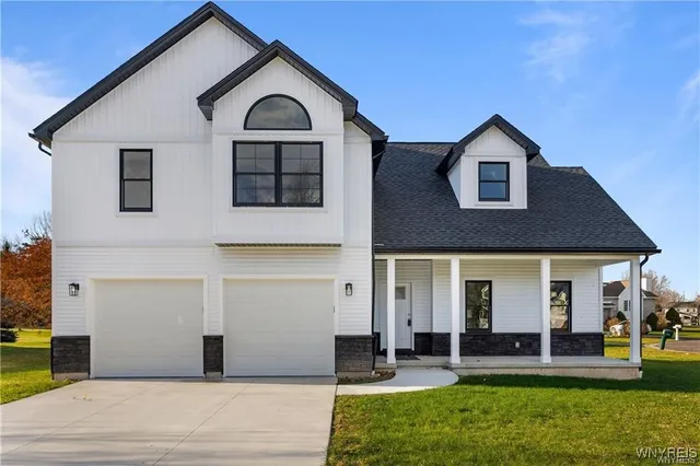 $535,000 | 4248 Scenic Drive, Lewiston, NY 14174