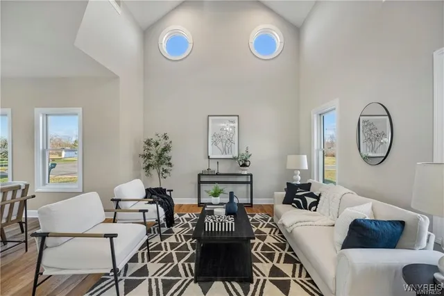 $535,000 | 4248 Scenic Drive, Lewiston, NY 14174