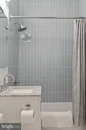 a close up view of washer and dryer