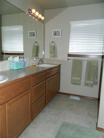 15408 North Chesapeake Road Mead, WA 99021 - Photo 5 of 8 Gallery Image 5