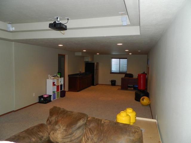 15408 North Chesapeake Road Mead, WA 99021 - Photo 6 of 8 Gallery Image 6
