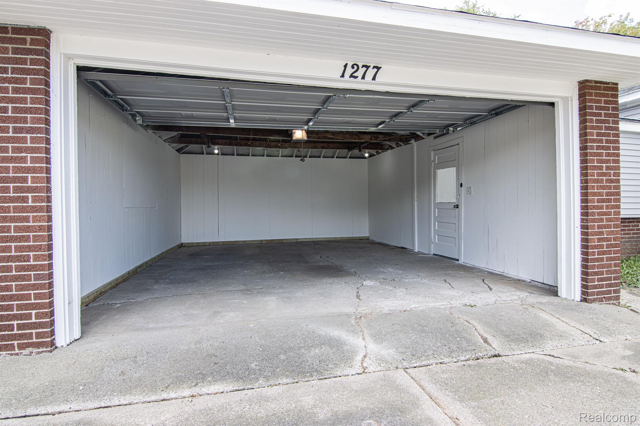 1277 West Stanley Road Mount Morris, MI 48458 - Photo 14 of 17 Gallery Image 14