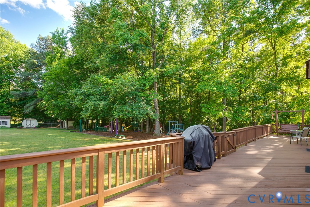 3955 Turner Woods Road Henrico, VA 23231 - Photo 32 of 43
