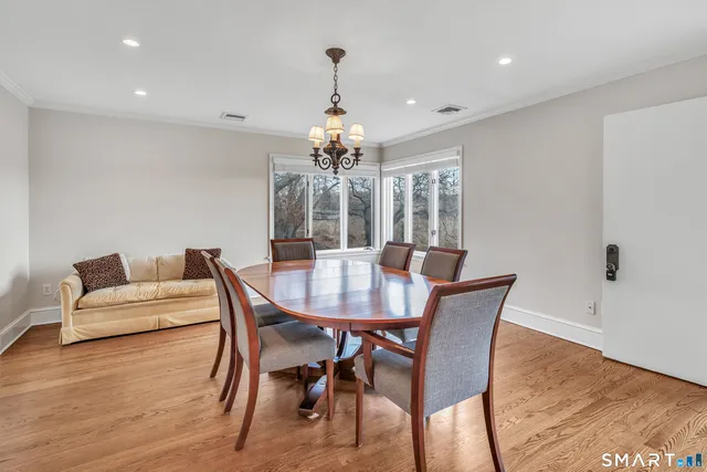 $1,100,000 | 139 Field Point Drive, Unit 139, Fairfield, CT 06824