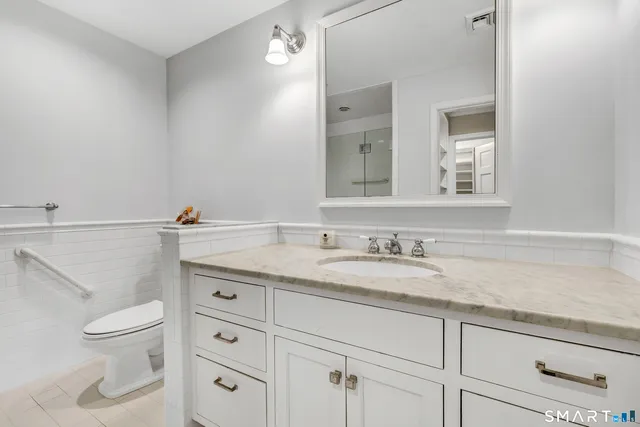 $1,100,000 | 139 Field Point Drive, Unit 139, Fairfield, CT 06824