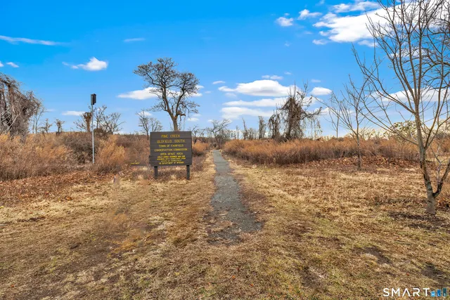 $1,100,000 | 139 Field Point Drive, Unit 139, Fairfield, CT 06824