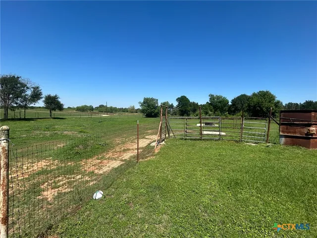 $325,000 | 5320 Highway 77, Rockdale, TX 76567