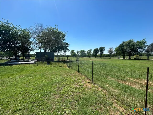 $325,000 | 5320 Highway 77, Rockdale, TX 76567