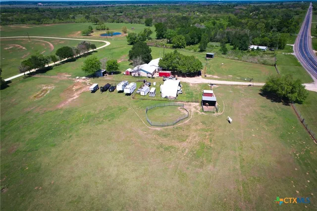 $325,000 | 5320 Highway 77, Rockdale, TX 76567
