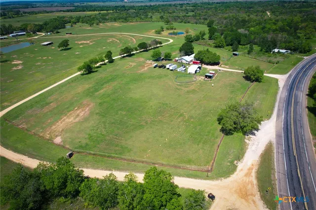 $325,000 | 5320 Highway 77, Rockdale, TX 76567