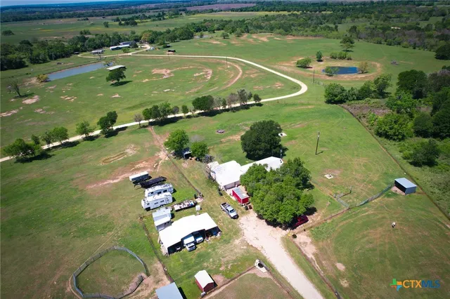 $325,000 | 5320 Highway 77, Rockdale, TX 76567