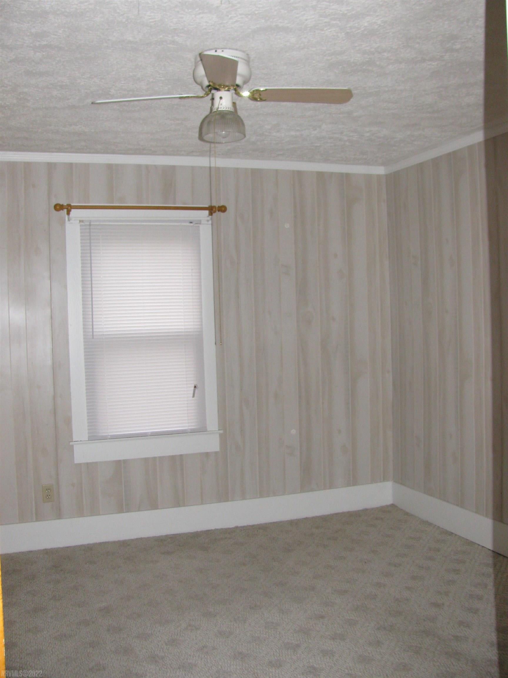 1624 Newbern Road Pulaski, VA 24301 - Photo 22 of 36 Gallery Image 22