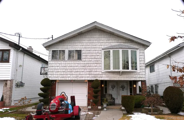 $759,900 | 160-14 86th Street | Rockwood Park