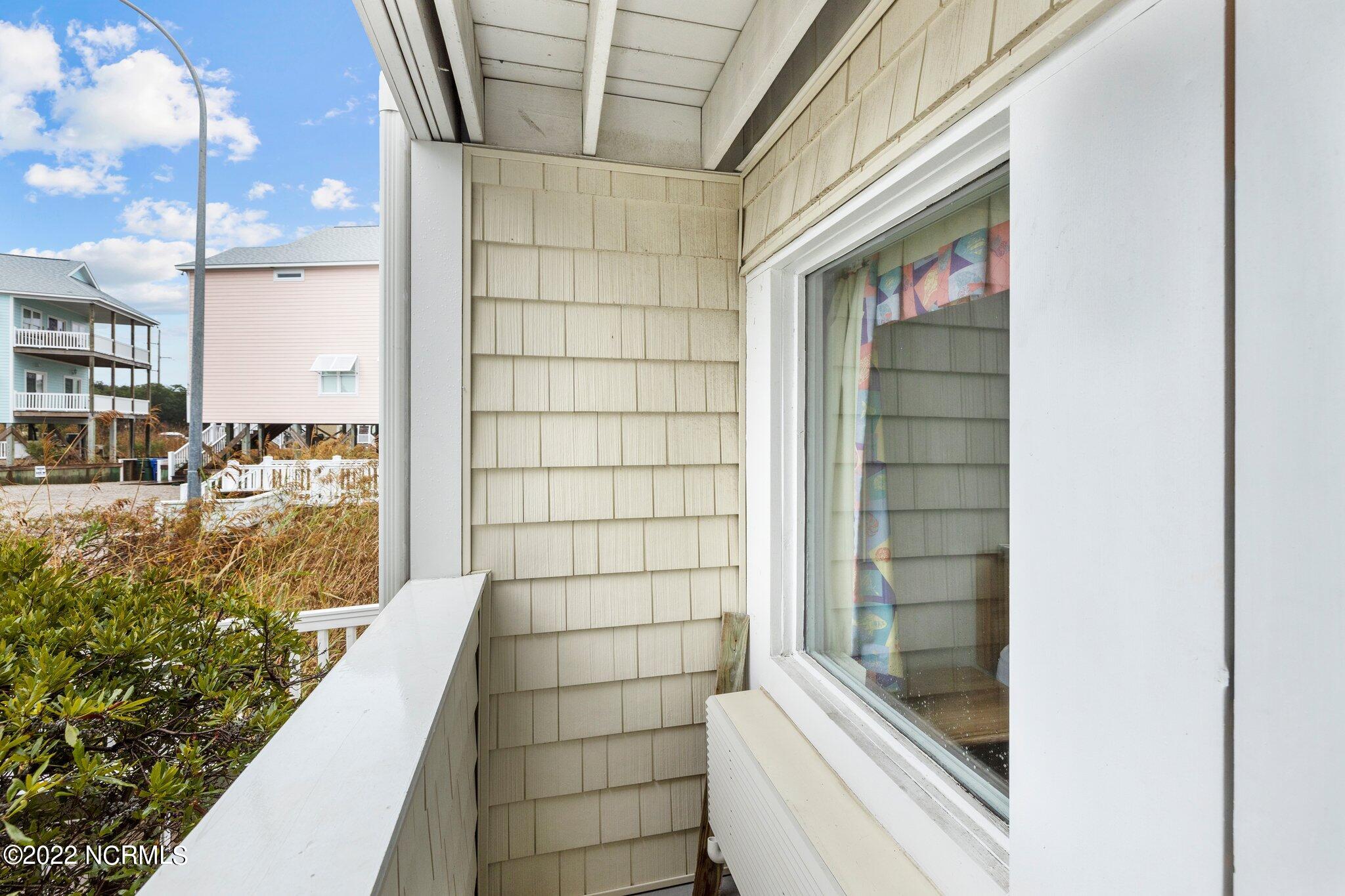 602 West Fort Macon Road, Unit 149 Atlantic Beach, NC 28512 - Photo 12 of 20 149 Palm Suites