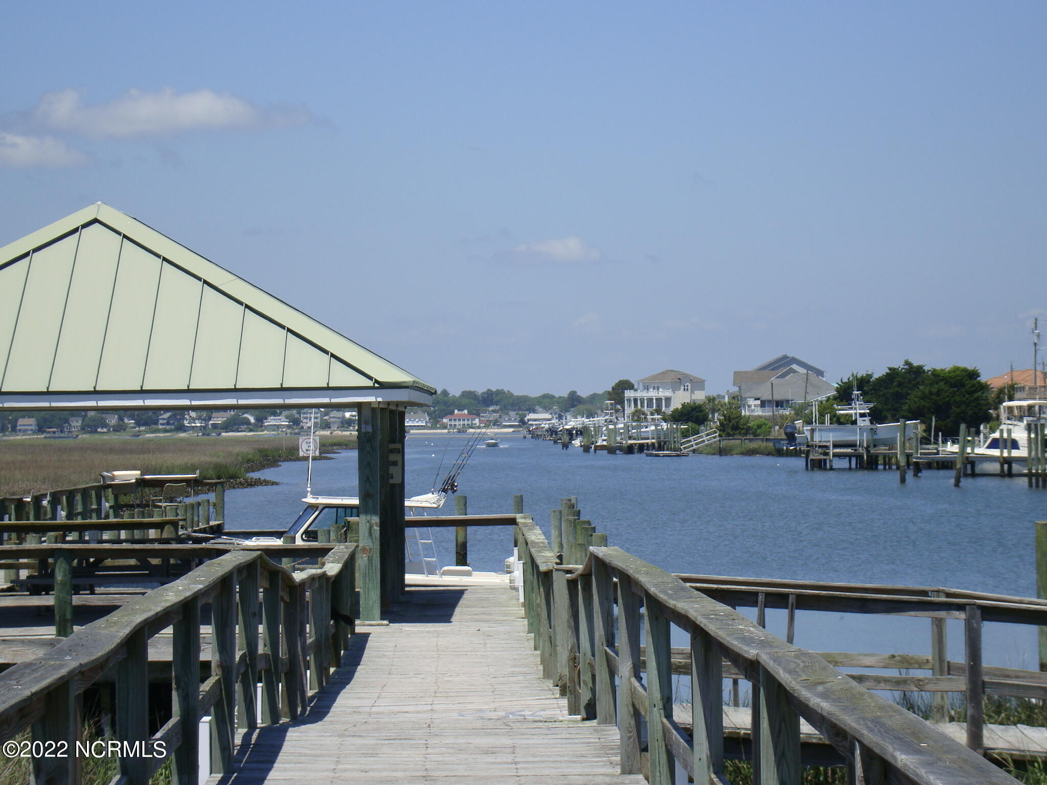 602 West Fort Macon Road, Unit 149 Atlantic Beach, NC 28512 - Photo 15 of 20 Palm Suites Day Docks2