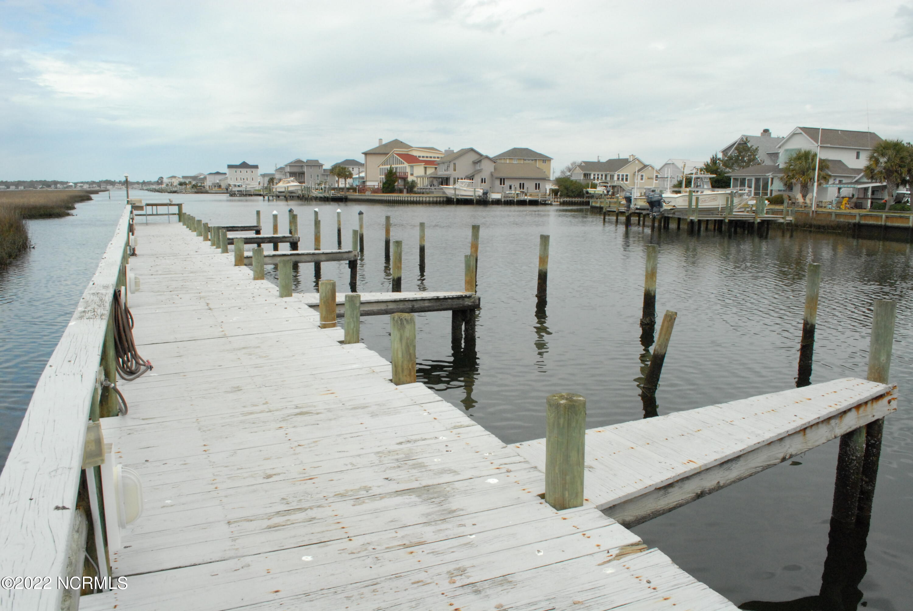 602 West Fort Macon Road, Unit 149 Atlantic Beach, NC 28512 - Photo 16 of 20 Docks