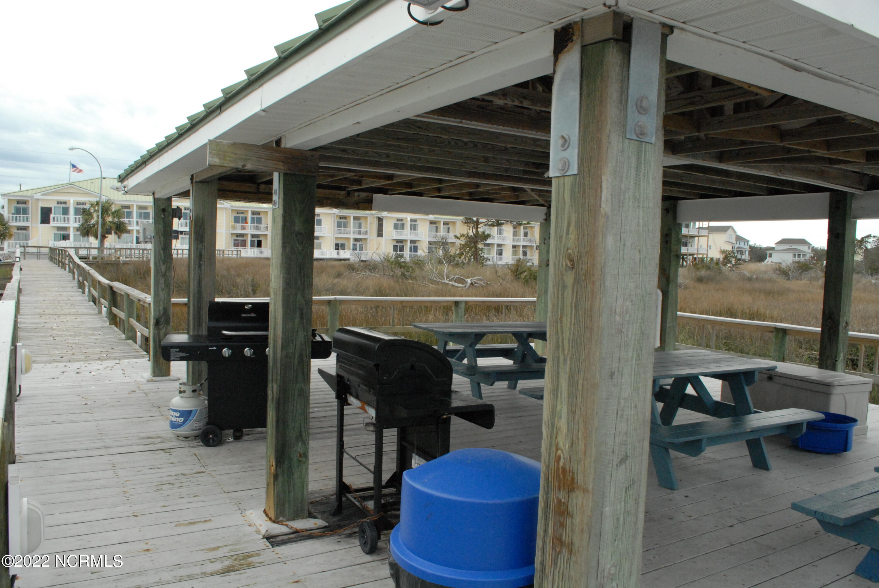 602 West Fort Macon Road, Unit 149 Atlantic Beach, NC 28512 - Photo 17 of 20 Gazebo and Grilling Area2