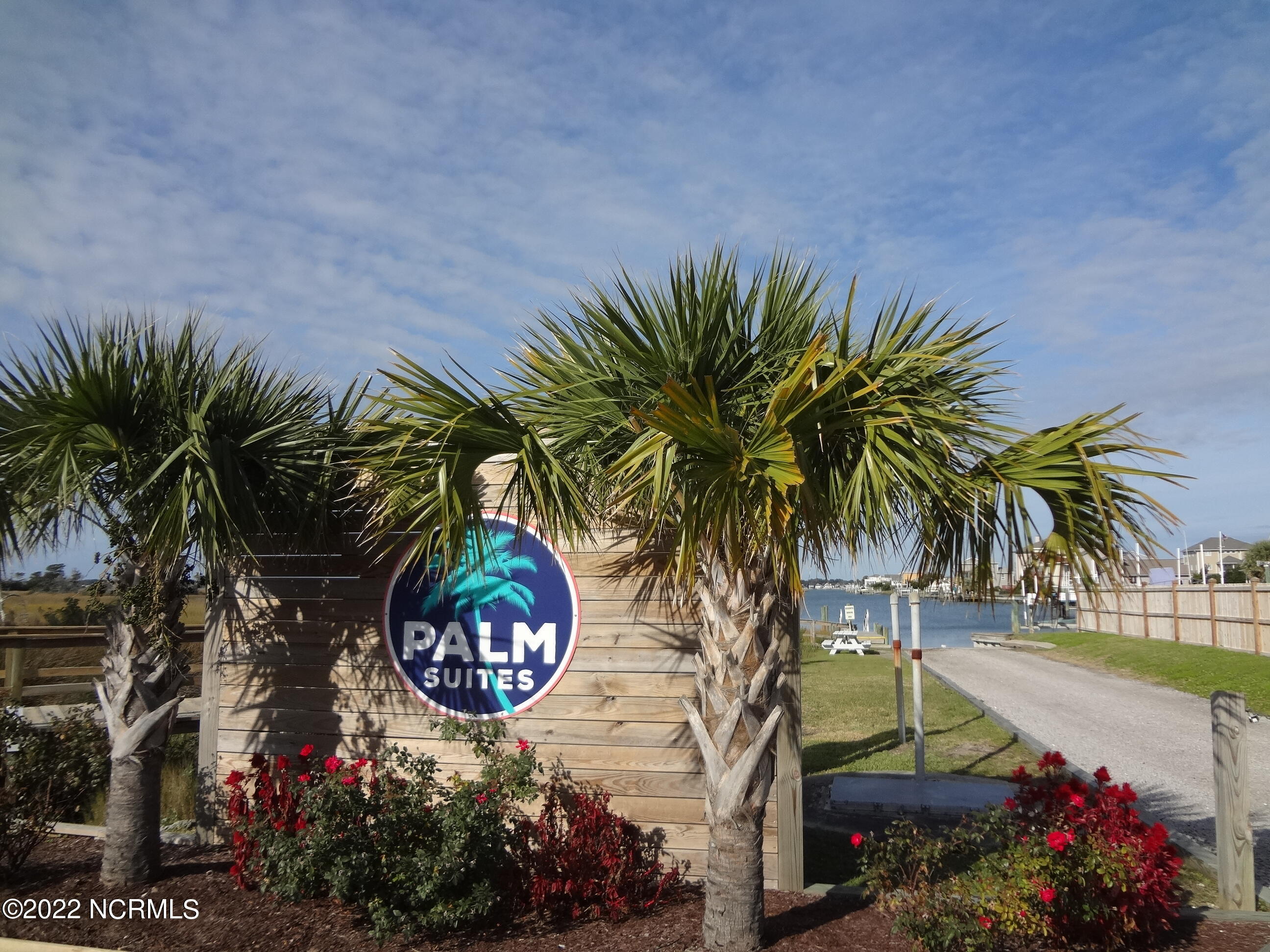 602 West Fort Macon Road, Unit 149 Atlantic Beach, NC 28512 - Photo 19 of 20 Palm Suites