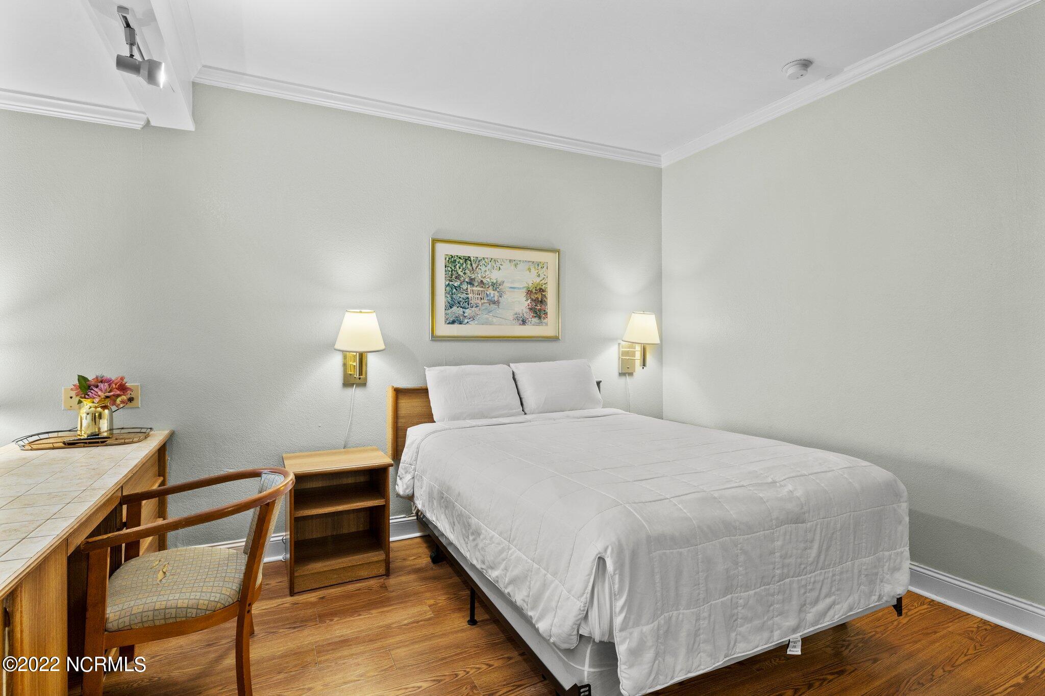 602 West Fort Macon Road, Unit 149 Atlantic Beach, NC 28512 - Photo 4 of 20 149 Palm Suites