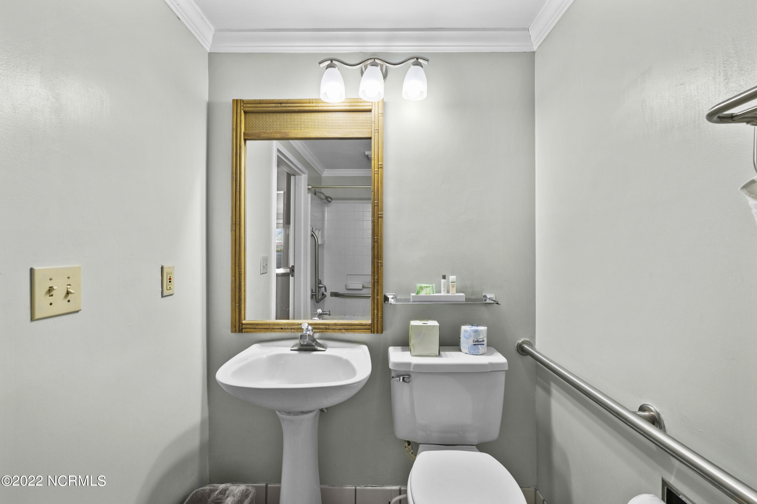 602 West Fort Macon Road, Unit 149 Atlantic Beach, NC 28512 - Photo 9 of 20 149 Palm Suites