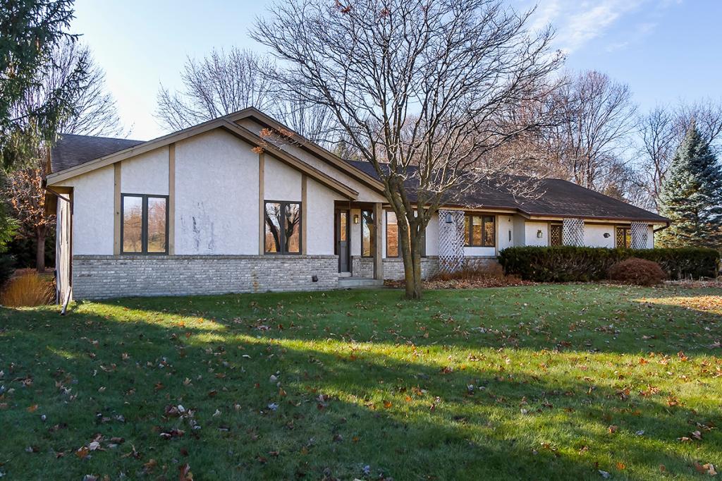 8975 Island View Road Waconia, MN 55387 - Photo 1 of 30 Gallery Image 1