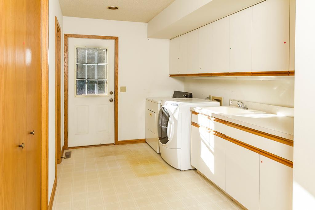 8975 Island View Road Waconia, MN 55387 - Photo 26 of 30 Gallery Image 26