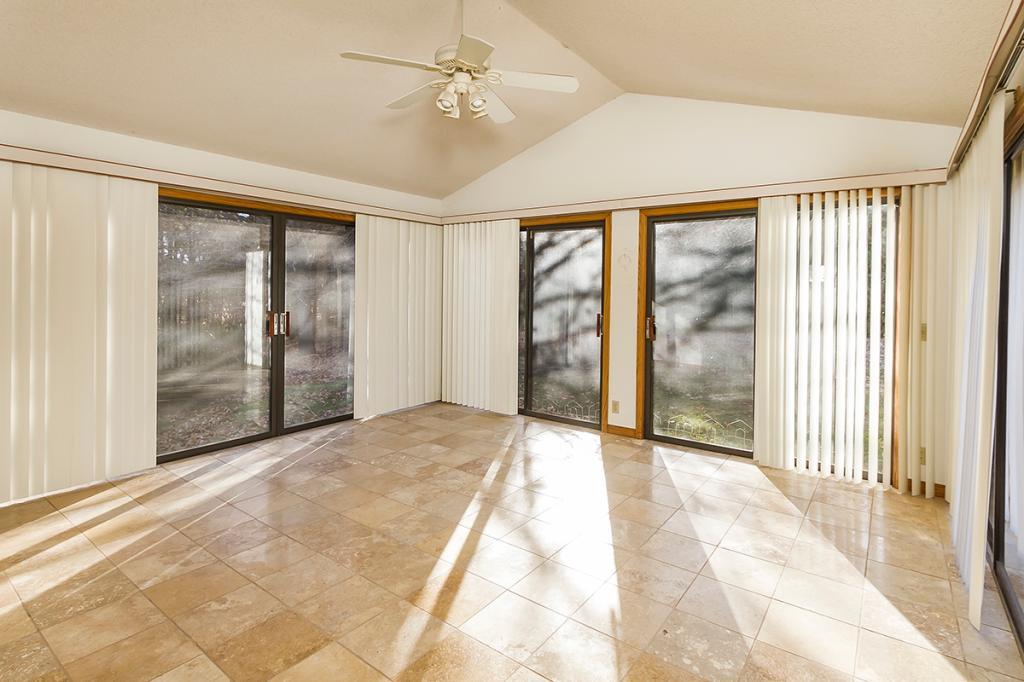 8975 Island View Road Waconia, MN 55387 - Photo 7 of 30 Gallery Image 7