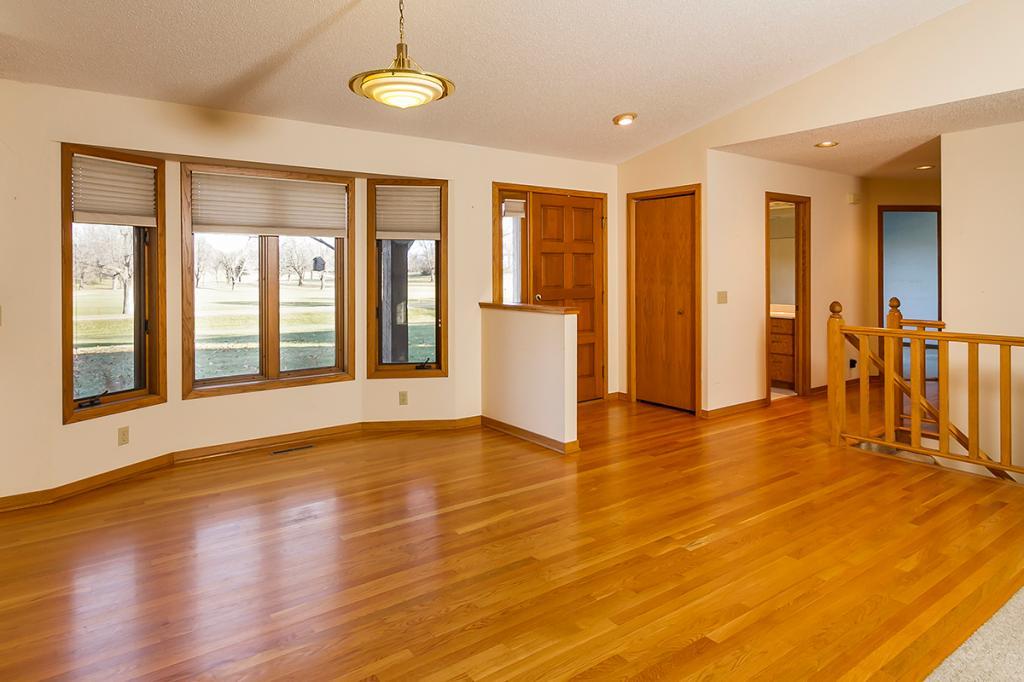 8975 Island View Road Waconia, MN 55387 - Photo 8 of 30 Gallery Image 8