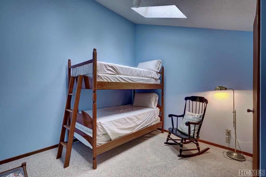 228-60 Emerald Ridge Road, Unit 60 Sapphire, NC 28774 - Photo 14 of 17 Gallery Image 14
