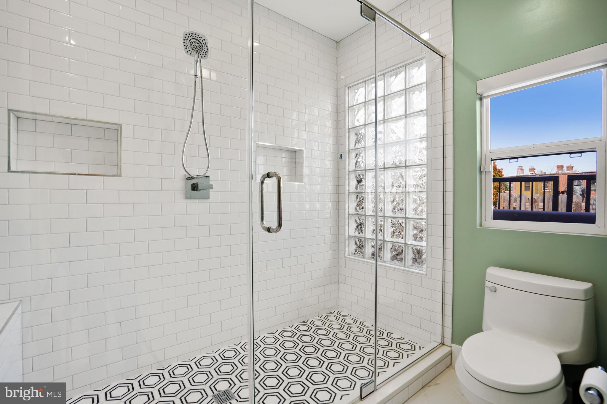 1207 Columbia Road Northwest, Unit 3 Washington, DC 20009 - Photo 27 of 40 Ensuite Primary Bathroom