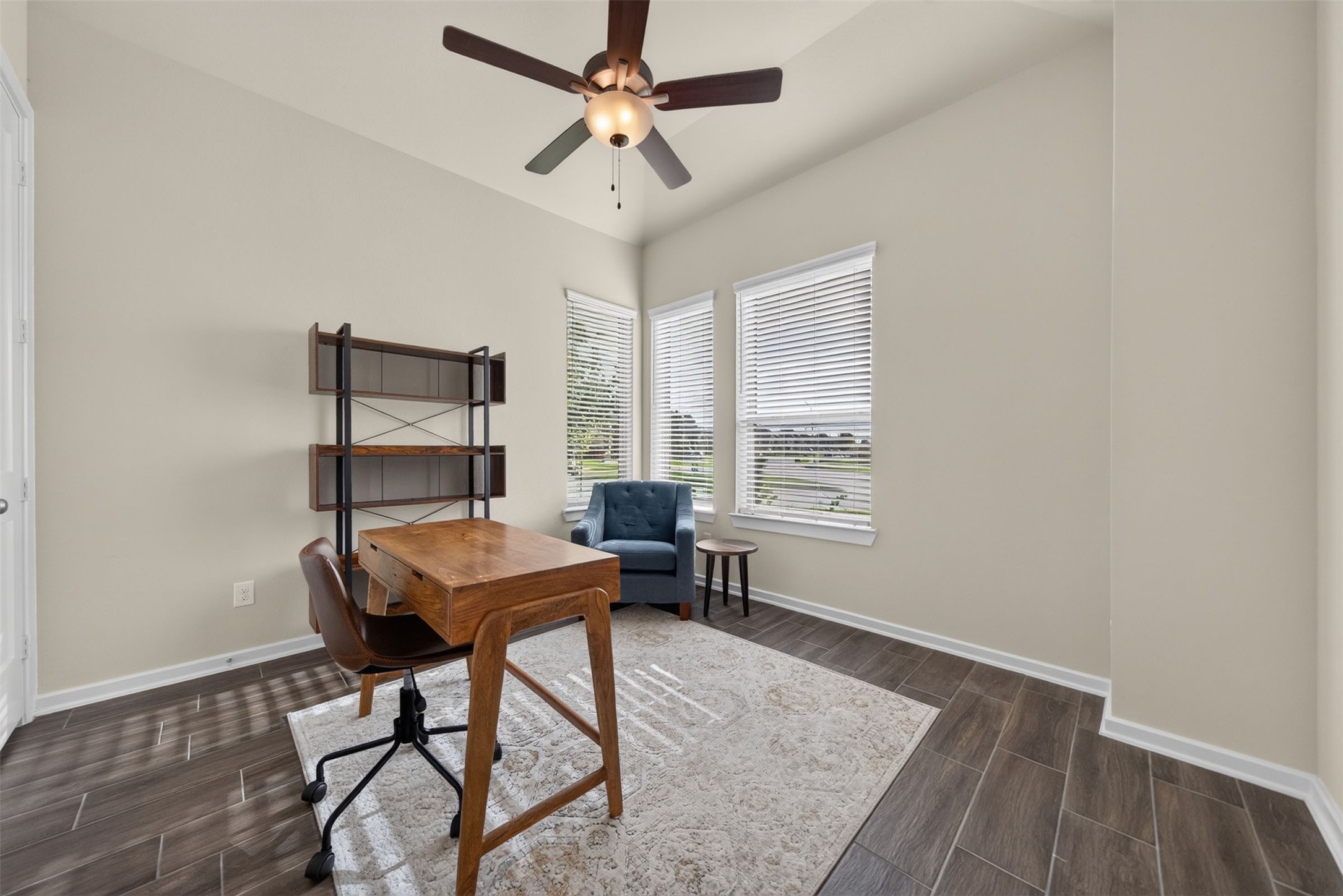 12423 Washington Way Tomball, TX 77375 - Photo 4 of 50